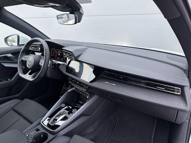 Audi A3 30 TFSI S-Line S-Tronic Sportback