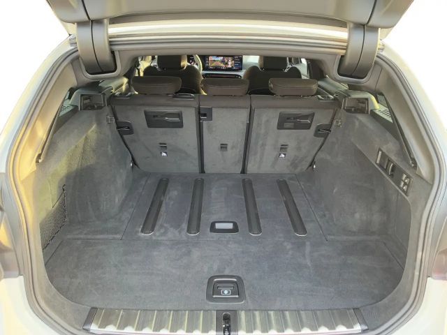 BMW 330 330d M-Sport xDrive