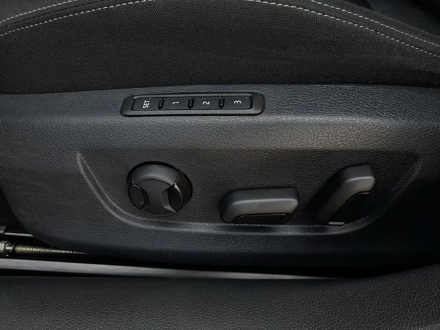 Skoda Superb PlugIn-Hybrid Style Style