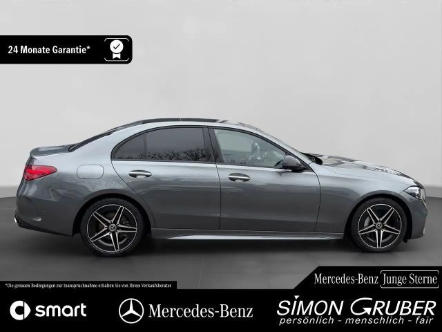 Mercedes-Benz C 200 AMG Line Sedan