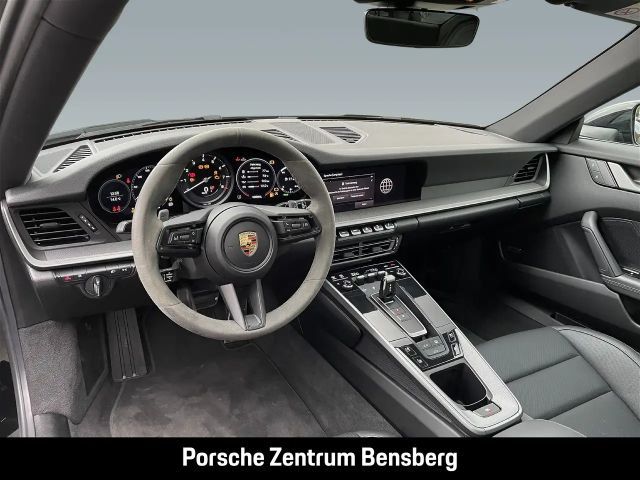 Porsche 992 Carrera Coupé