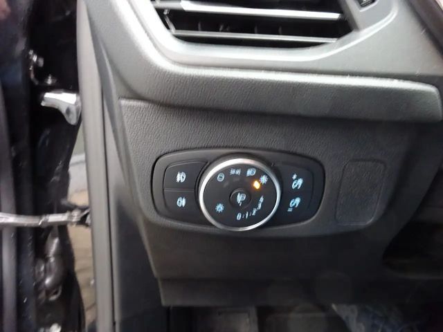 Ford Focus Titanium Wagon