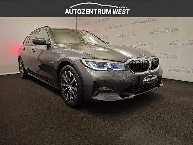 BMW 320 320e Sport Line Touring