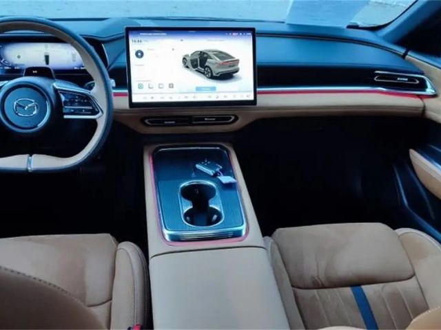 Mazda 6e Long range Plus RWD Takumi