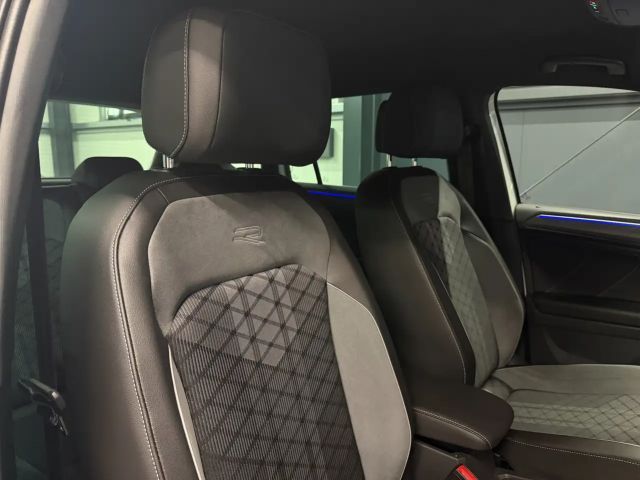 Volkswagen Tiguan Plus R-Line