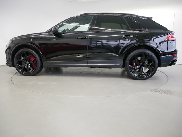 Audi RS Q8 Quattro