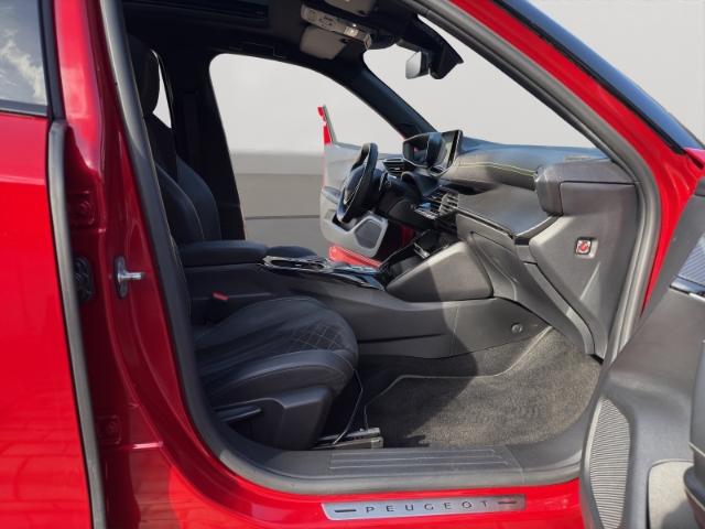 Peugeot 2008 EAT8 GT-Line