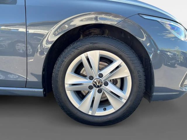 Volkswagen Golf 1.5 eTSI DSG Golf VIII Life