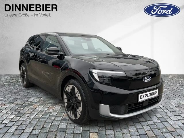 Ford Explorer Extended range Premium RWD