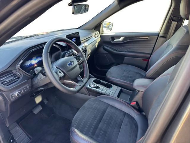 Ford Kuga Plug in Hybrid ST Line X