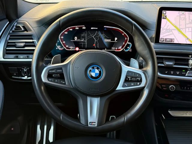 BMW X3 xDrive30e