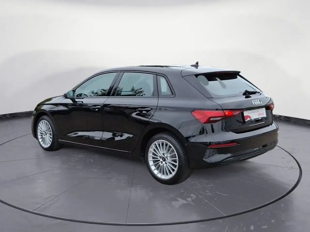 Audi A3 30 TFSI Sedan
