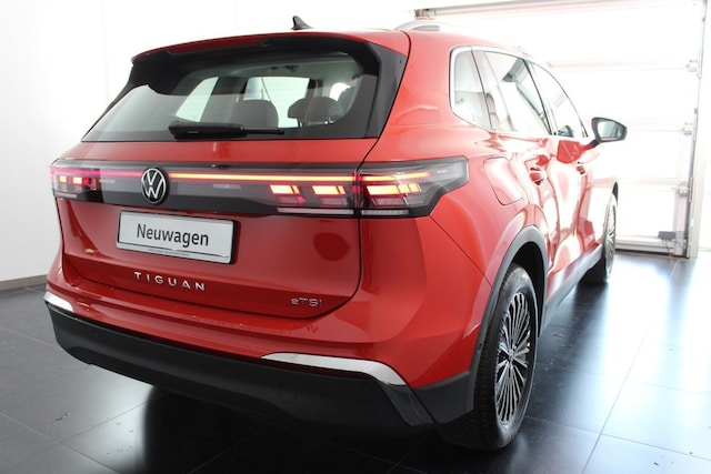 Volkswagen Tiguan DSG Elegance Elegance