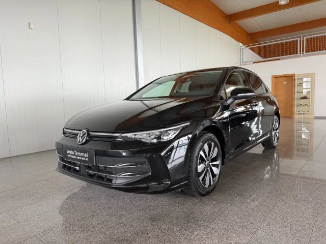 Volkswagen Golf 1.5 TSI