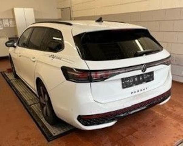 Volkswagen Passat 2.0 TDI DSG R-Line Variant