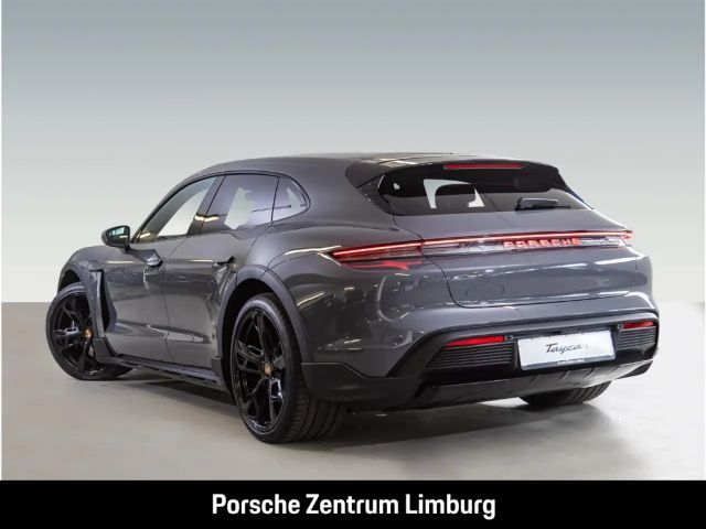Porsche Taycan 4 Cross Turismo