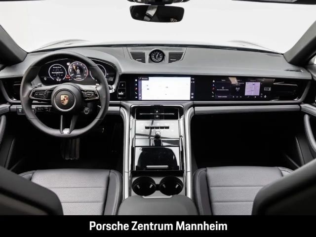 Porsche Panamera 4 E-Hybrid