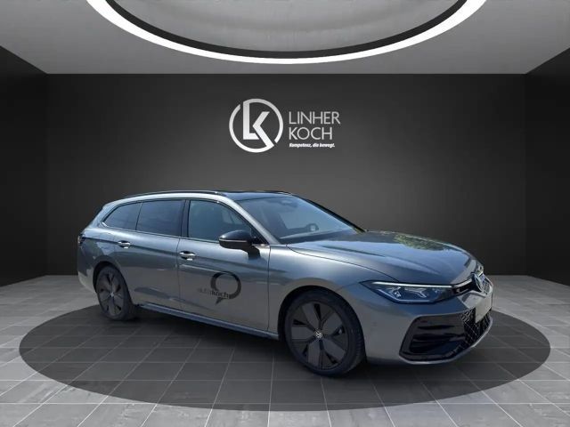 Volkswagen Passat 4Motion DSG R-Line