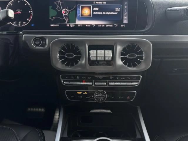 Mercedes-Benz G 400 AMG Line