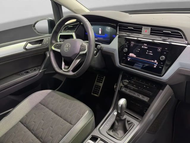 Volkswagen Touran 1.5 TSI DSG