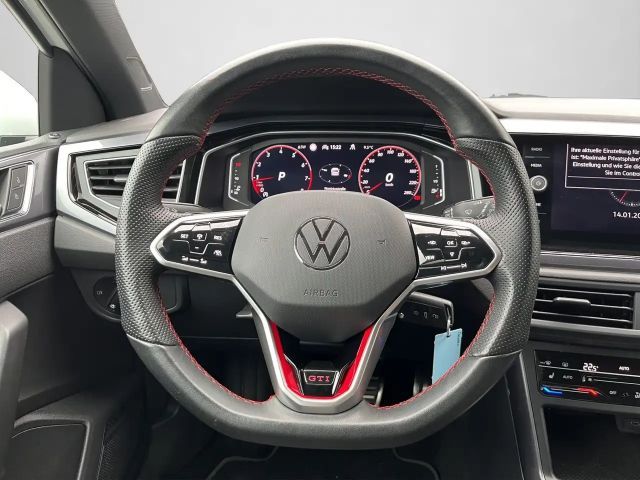 Volkswagen Polo 2.0 TSI DSG GTI