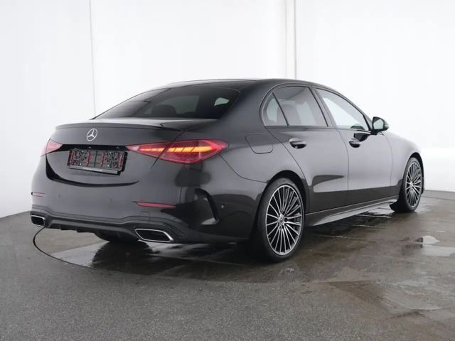 Mercedes-Benz C 300 AMG Line Sedan