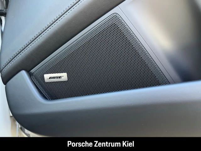 Porsche 992 4 Coupé GTS Targa