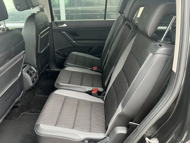 Volkswagen Touran DSG