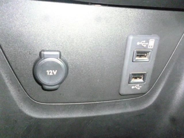 Opel Crossland X Elegance business+