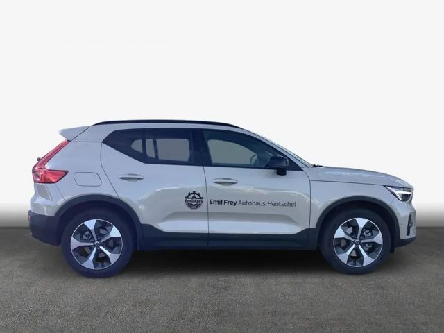 Volvo XC40 Dark Plus