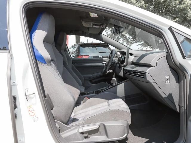 Volkswagen Golf GTE IQ.Drive