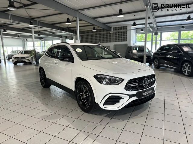 Mercedes-Benz GLA 200 AMG Line