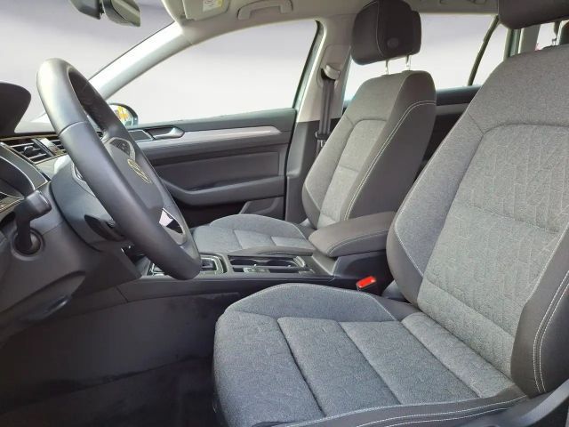 Volkswagen Passat 1.5 TSI Business DSG Variant