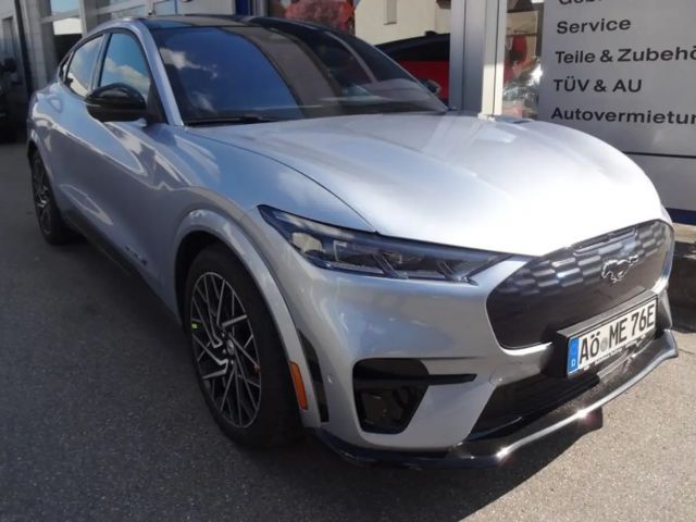 Ford Mustang Mach-E AWD GT