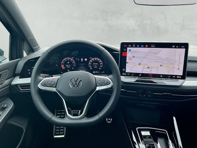 Volkswagen Golf 1.5 eTSI