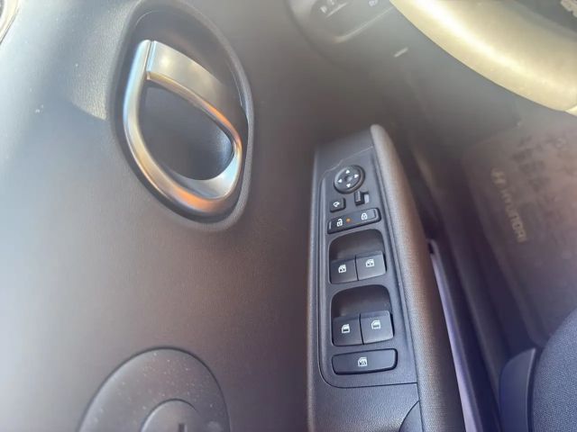 Hyundai INSTER 49 kWh Trend