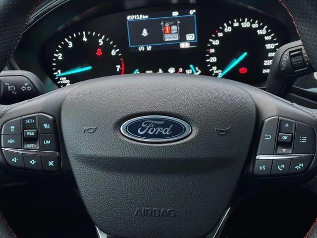 Ford Focus EcoBoost ST Line Wagon