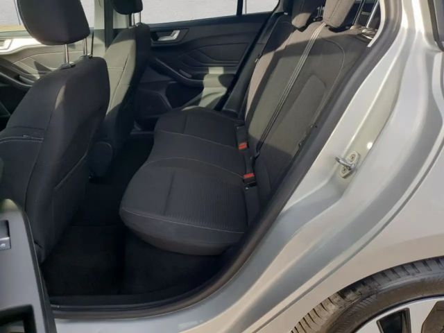 Ford Focus EcoBoost Titanium Wagon