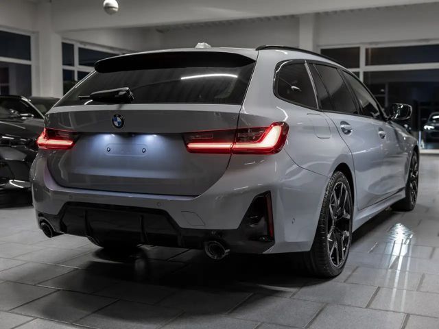 BMW 320 320d M-Sport Touring