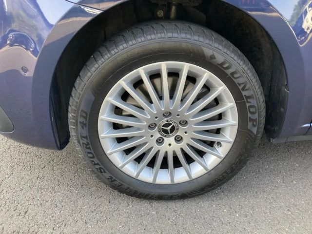 Mercedes-Benz V 220 Limousine Lang V 220 d