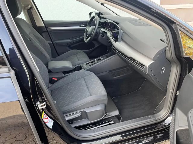 Volkswagen Golf DSG Golf VIII Life Variant