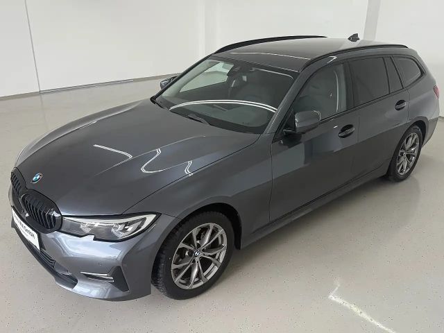 BMW 320 320d Touring xDrive