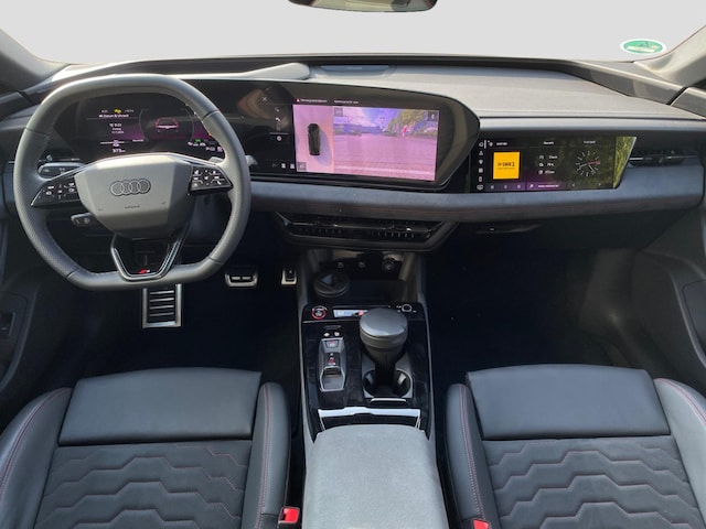 Audi A6 e-tron Avant Quattro