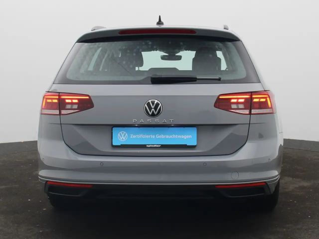 Volkswagen Passat 1.5 TSI DSG Variant