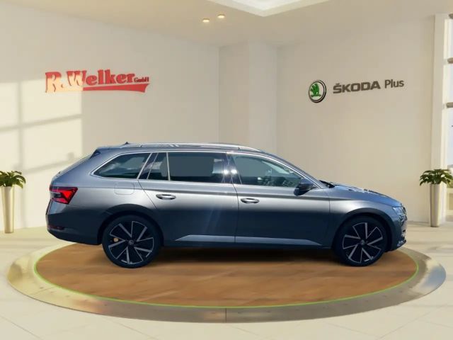 Skoda Superb 2.0 TDI Combi Style Style