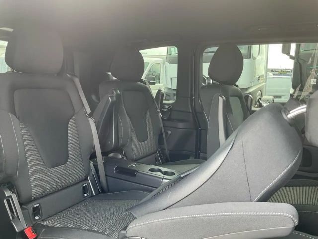 Mercedes-Benz V 250 AMG Line