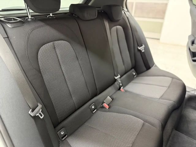 BMW 120 120i Advantage pakket Sedan