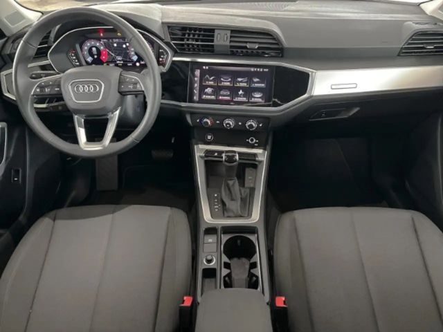 Audi Q3 35 TFSI S-Tronic