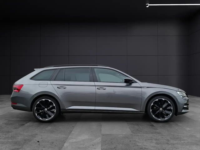 Skoda Superb 4x4 Combi Sportline
