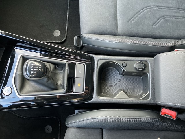 Volkswagen Golf 1.5 TSI Golf VIII Style